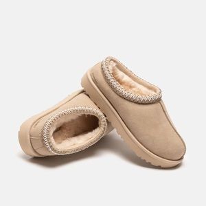 Madhappy x UGG Tasman Slipper in white-pepper